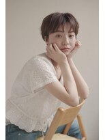 ムク 甲府(muku.)&nbsp;ミディアムヘア/斜めバング/グレージュカラー/甲府駅