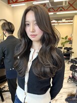 リンヘアーバイギフト 表参道(RIN hair by GIFT) レイヤースタイル/くびれ巻き/ヨシンモリ/暗髪/透明感カラー