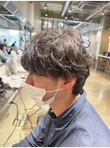 コンマヘアツーブロックマッシュカルマパーマノーセットマッシュ