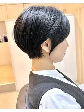 ヨファ ヘアー(YOFA hair) 似合わせ　丸みショート