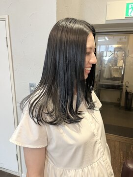 クオーレ(CUORE) 艶髪ストレート