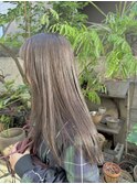 バレイヤージュイメチェンホワイトブロンドウルフカット