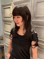ベチカ(vetica) ロングレイヤーウルフ、毛先ワンカールでラフに決まります◎