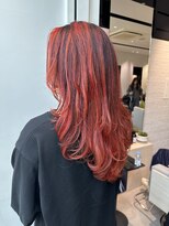 ステア ケース(stair case)&nbsp;ハイライト　赤系　バレイヤージュ　ロングレイヤー