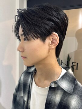 ビビバイベル(BiVi by BHEL) 桑名メンズパーマフェザーパーマフェザーショートコンマヘア韓国