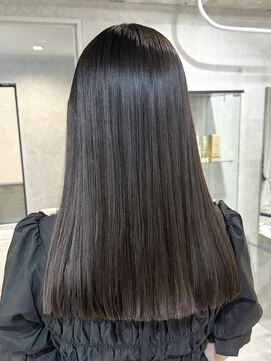 ラック(LUCK) 美髪ストレート/船橋/くすみベージュ/細めハイライト