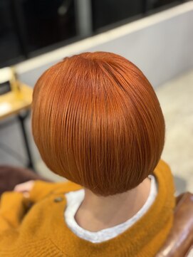 ヘアーアンドビューティストーリア 蒲田店(hair beauty STORIA) ダブルカラーで赤色オレンジ