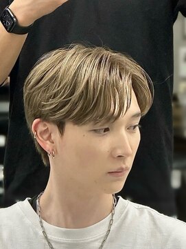 センス 渋谷 宇田川交番前(SENSE) 韓国メンズヘア/カルマパーマ/ニュアンスパーマ*渋谷/MEN'S/眉毛