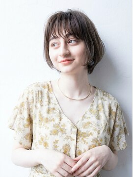 アッシュ 成増店(Ash) ナチュラルで柔らかい印象のショートボブスタイル
