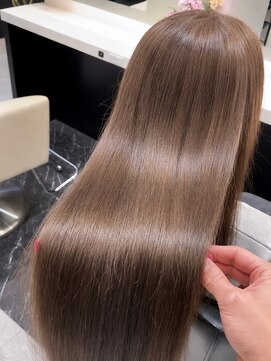 シファー(～Cifer) ブリーチ１回×ミルクティーベージュ