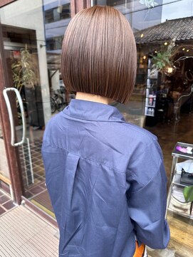 コレットヘアー ザモリオカ(Colette HAIR the MORIOKA) 前下りボブ