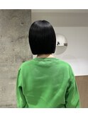 肌に馴染むボブ