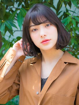 ルティア(Lutia) 大人ボブのヘルシーワンカール