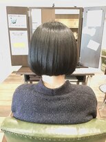 美容室 エス 加賀野店(es) 上品前下がりボブ