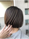 大人ショートボブマロンベージュ