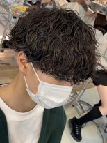 ラヴィズムバイフィフス(LUVISM by fifth) 波巻きスパイラルパーマメンズマッシュパーマツイストパーマ