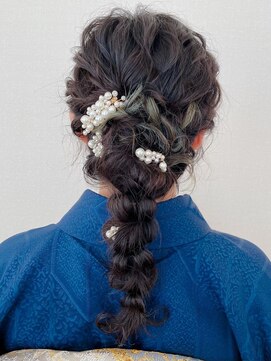 ヘアルシェーヌ ルミエール(hair le chene lumiere) アレンジヘア(編みおろし)