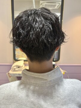 ネオリーブエクラ 上野御徒町店(Neolive eclat) ゆるスパイラルシャドウパーマ