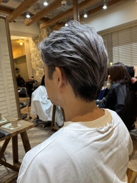 ヘアリゾート バルボア アイランド(hair resort Balboa Island) ハンサムショート×シャドールーツ×シルバー