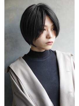 カライングドゥ(ing deux) 大人可愛い20代30代40代黒髪前下がりショートボブ丸みショート◎