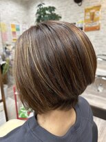 パル&nbsp;前下がりショートボブ