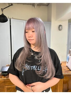 ラべリー 池袋(LOVELEY) ホワイトカラー　ブリーチカラー池袋