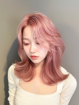 ヘアサロン エフ 渋谷(F) #ブリーチ#レイヤー#韓国レイヤー#ペールピンク