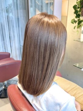 エム インターナショナル 春日部本店(EMU international) ブリーチなしほっこりベージュ