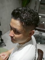 メッツ 原宿(METS)&nbsp;MEN‘S /極道パーマ×フェード /短髪 /簡単スタイリング