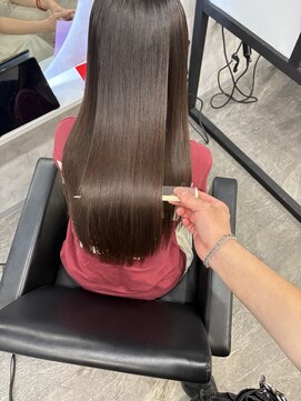 アイ(_i) 髪質改善ストレートで艶感UP☆