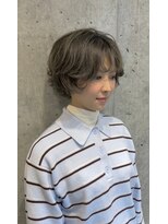 アンダー(ANNDER) くすみベージュ×カーリーヘア(ANNDER)