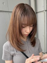 ソアロ(SOARO) 岐阜顔まわりレイヤーロングミルクティーベージュ20代