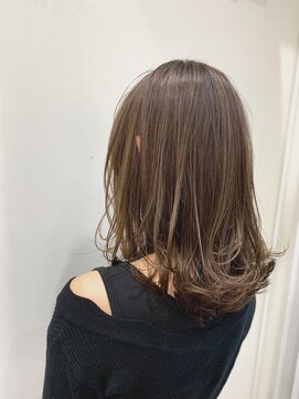 オリジン サロン(THE ORIGIN'S SALON) くびれミディ×シークレットハイライト