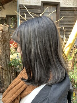 ビードロ 下北沢 透明感バツグン!外国人風グレージュカラー【ビードロ下北沢駅】