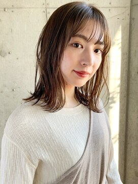 エムクランメイクス 原宿 表参道(m.clan MAKE'S) ロブ エアリーミディ 黒髪 オフィスヘア ブリーチなし