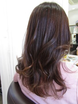 コアフィールフィス(COIFFURE fils) 【見附　今町】くびれミディ　派手すぎないグラデーションカラー