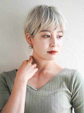 マセナ(Masena) ホワイトブロンド×コンパクトショート×Masena