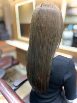 クロエ バイ ラヴィズム 松崎店(CLOE by LUVISM) 【うる艶ストレート】