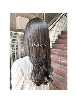 ティアラ 桜木町(TIARA) REAL SALON WORK～ロングレイヤー/ダークグレー