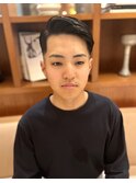 Sakaeバーバー　スリックバック　海外ヘア
