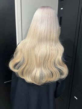 ベレーザ 渋谷(BELEZA) 7853ブロンドミルクティーアッシュハイトーンカラーワンホンヘア