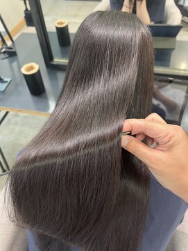 ラヴィエ(RAVIE) 【半田・髪質改善】縮毛矯正/トリートメント/マンツーマン