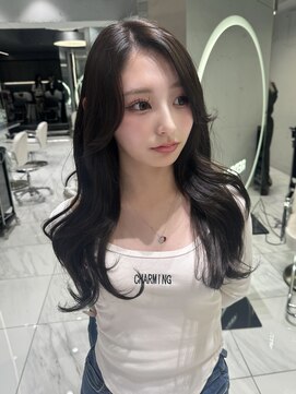 レディアル 渋谷(REDEAL) 韓国ヘア/ブリーチ/暖色カラー/ワンホン【レイヤー/渋谷】