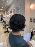 20代30代40代くせ毛風パーマ丸みショートカット抜け感
