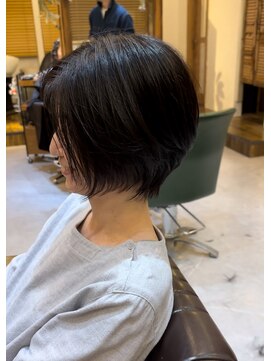 チリンバイロストシティー(Chillin by LOSTCITY) ショートボブ