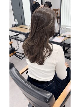 厚みのあるワンカールレイヤー/greige