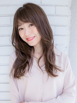 ルティア(Lutia) 流しバング フェザーロング 簡単スタイリング☆