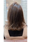 【外ハネワンカール】×【アッシュグレー】×【20代】
