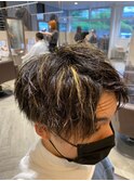 アップバングくせ毛ショート/ハイライト/パーマ10代20代30代40代