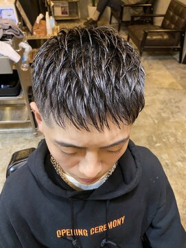 ザ バーバー ルイス(THE BARBER LUI'S) CROP